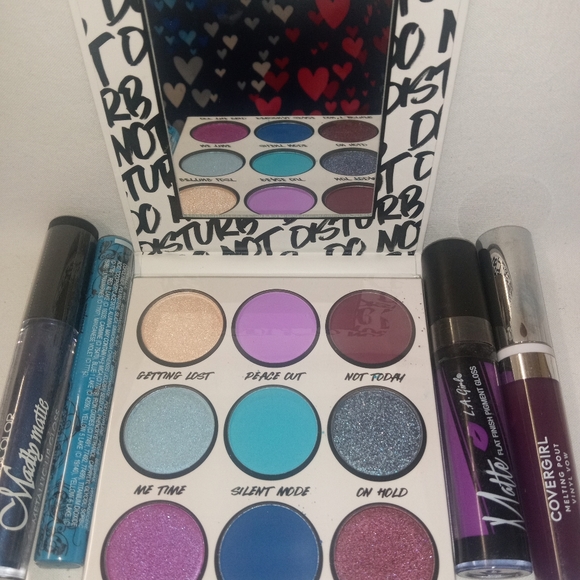 Eyeshadow/Lipgloss - Picture 4 of 4